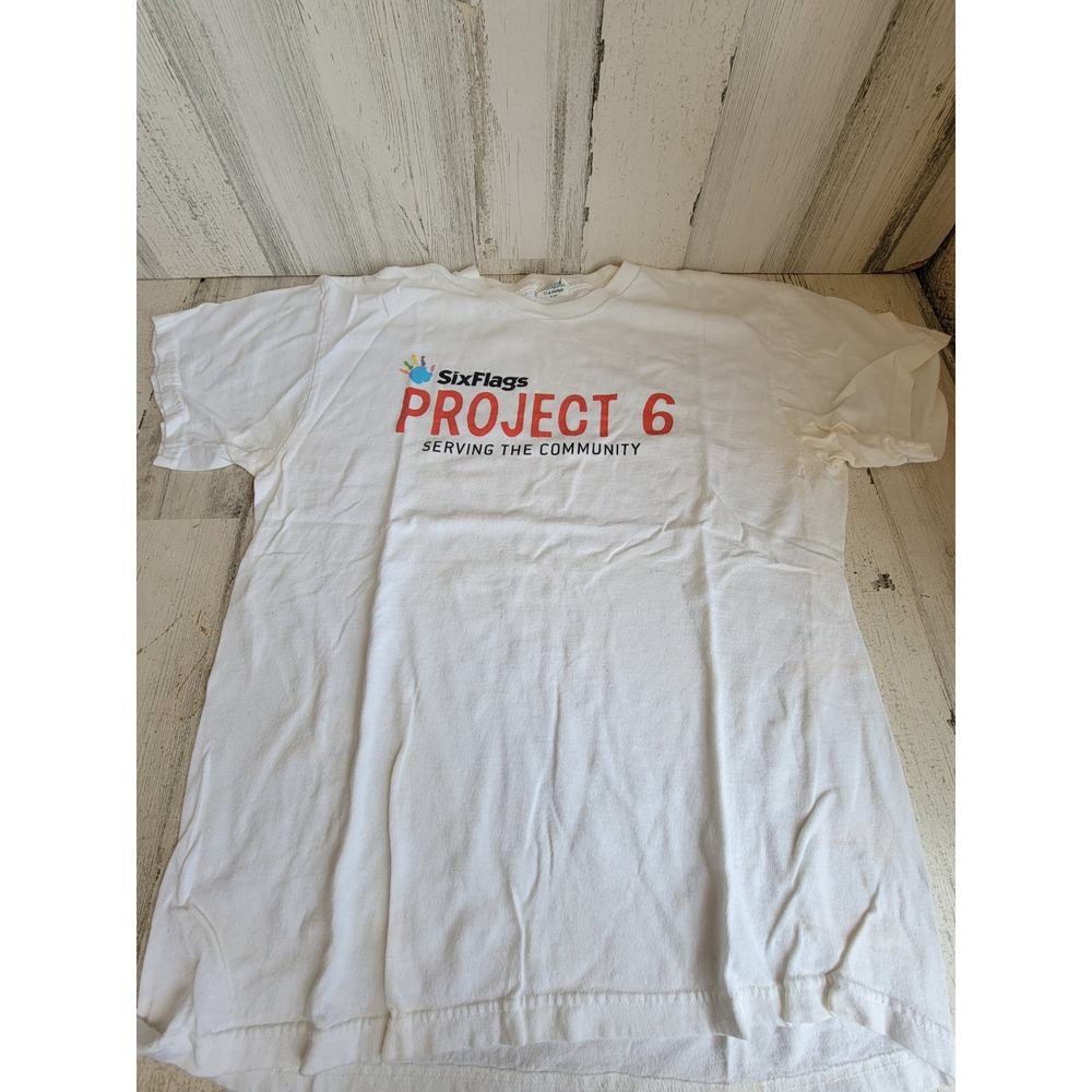Vintage project 6 six flags white T-shirt medium unisex serving community